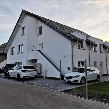 Modern Wohnen I Parkplatz I Wlan I Netflix I Balkon I 6 Schlafplaetze Apartman Bad Oeynhausen Kültér fotó