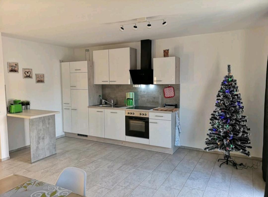 Modern Wohnen I Parkplatz I Wlan I Netflix I Balkon I 6 Schlafplaetze Apartman Bad Oeynhausen Kültér fotó